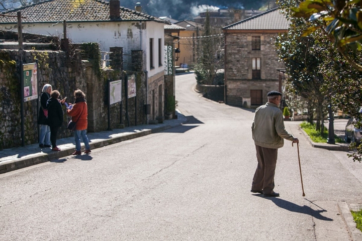 Vega de Pas. Hace tiempo que la juventud dejó los valles.
