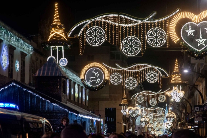 La Navidad se toma como una competición mundial en Vigo. Foto: Alfredo Cáliz