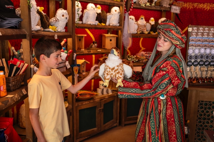 Momento para comprar souvenirs.