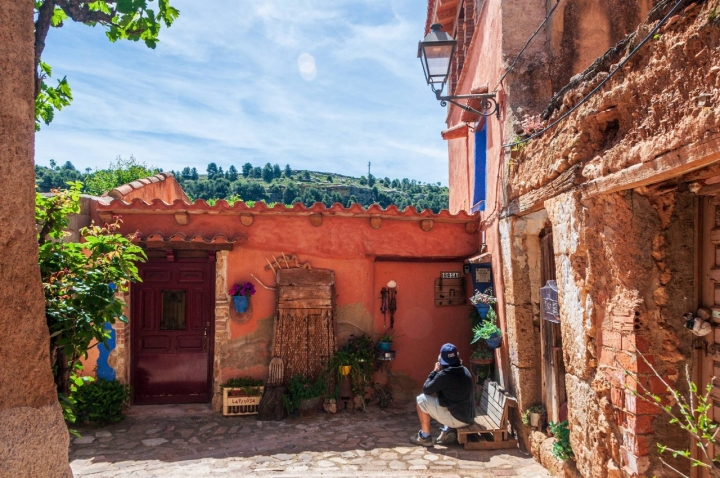 Escapada Anento casa roja