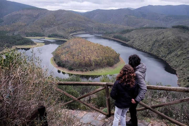 La joya de Las Hurdes: el meandro El Melero. Foto: Hugo Palotto.