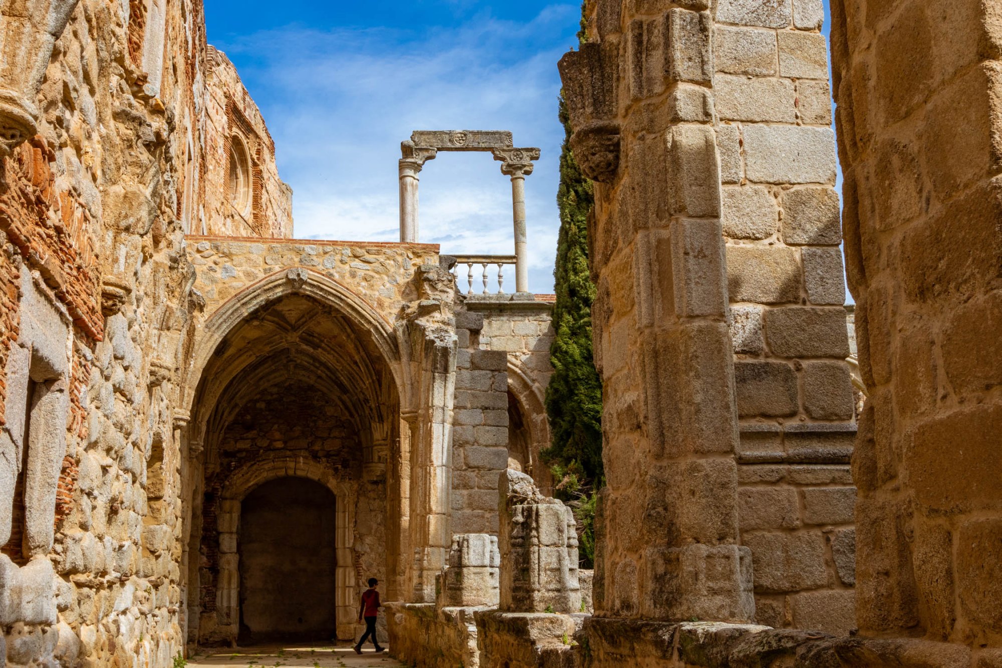 Claustro del Monasterio de Pelayos de la Presa (Madrid)