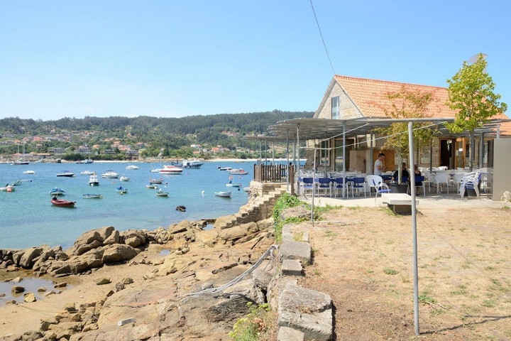 Rías Baixas: Restaurante en Aldán. Foto: Shutterstock