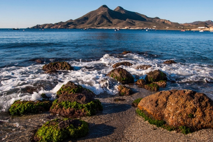 Playas de cine en Almería piedras Isleta del Moro