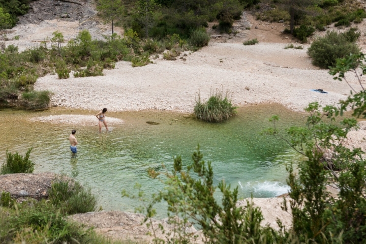 Pozas Comarca del Matarraña Pareja en Las Pesqueras