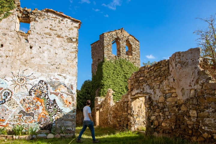 Pueblos abandonados e icnitas ribera Cidacos San Vicente de Munilla