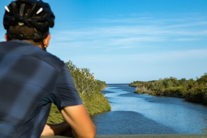 Ruta Camino Natural Muga Desembocadura en Empuriabrava con vistas a las marismas del Ampurdán
