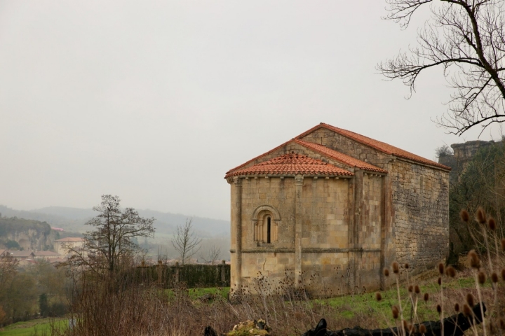 Ermita de San Juan en Marquínez.