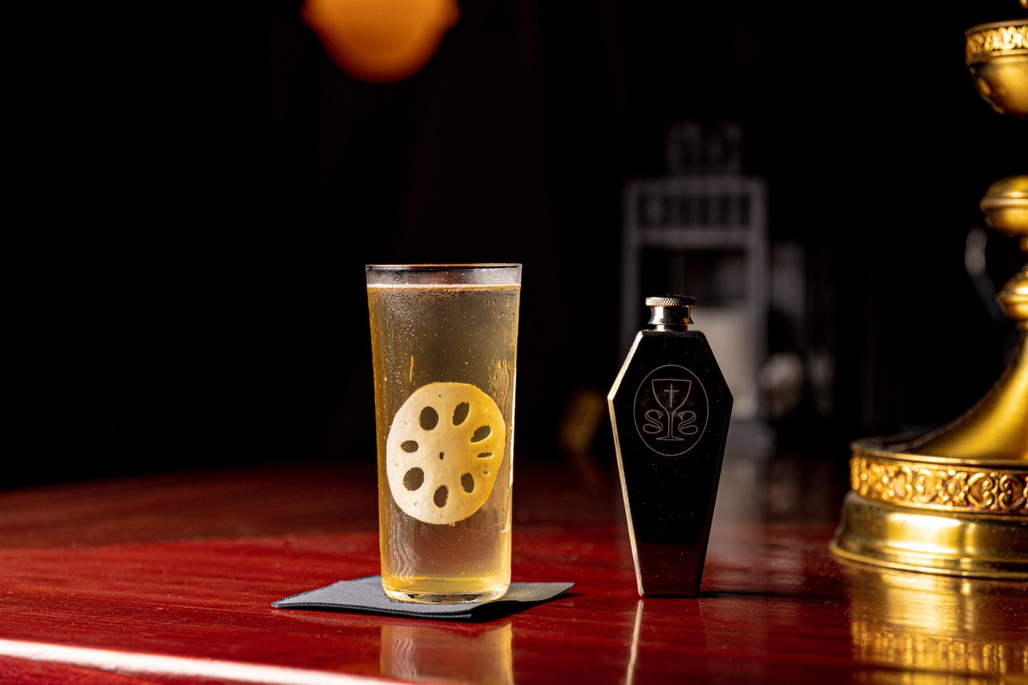 Santos y Desamparados