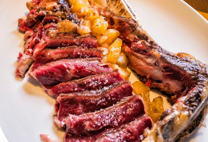 Divino Steak House